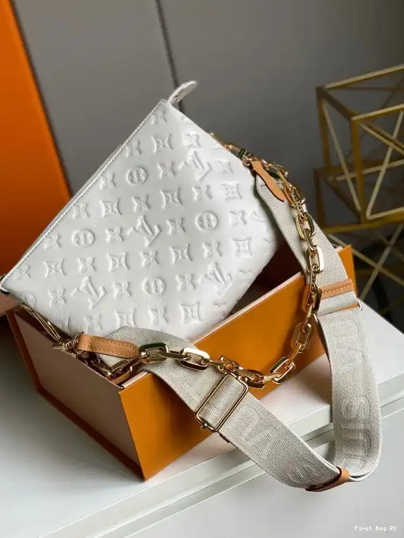 First bag LOUIS COUSSIN VUITTON PM 0508